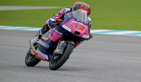 Aksi Hakim Danish ketika sesi latihan kelas Moto3 di Litar Antarabangsa Sepang (SIC) hari ini/BERNAMA
